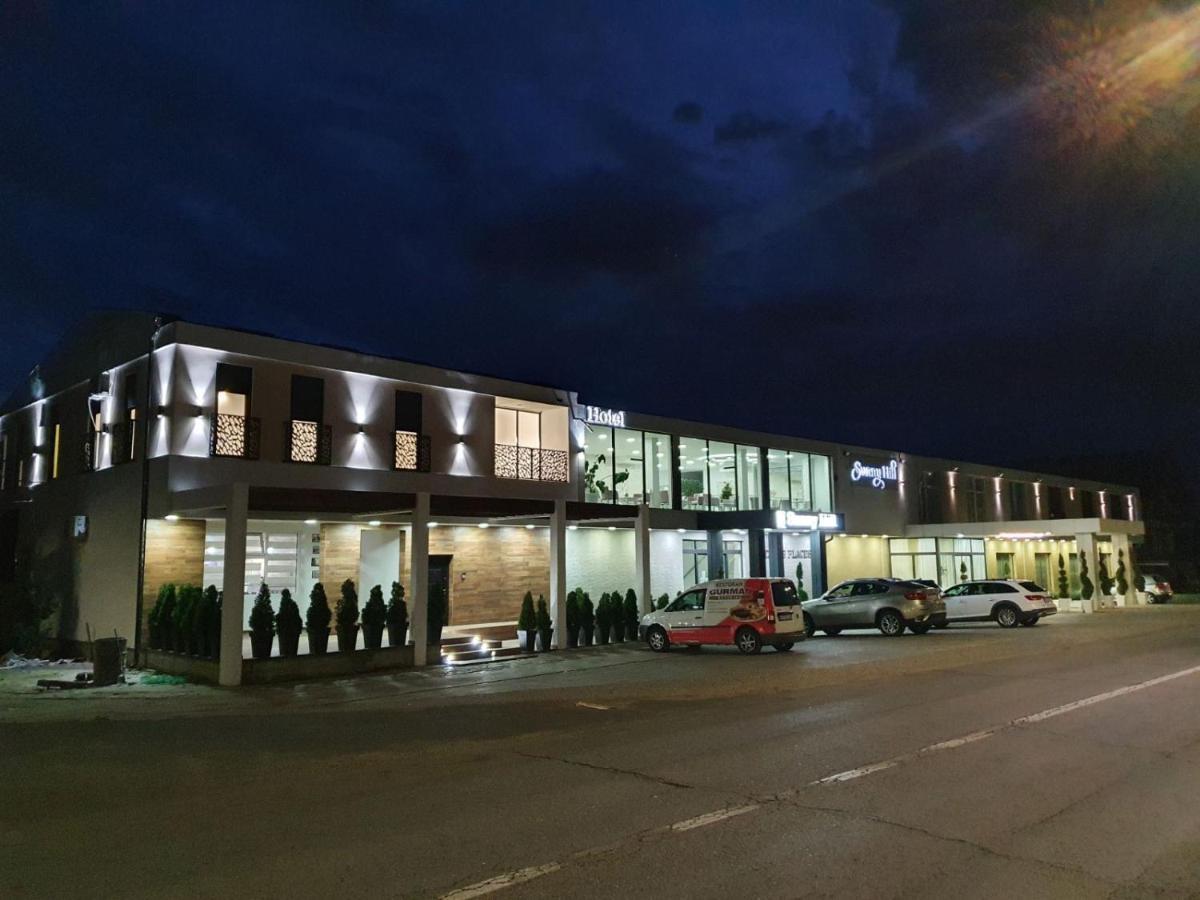 Bed and Breakfast Sunny Hill Garden Stara Pazova Exterior foto