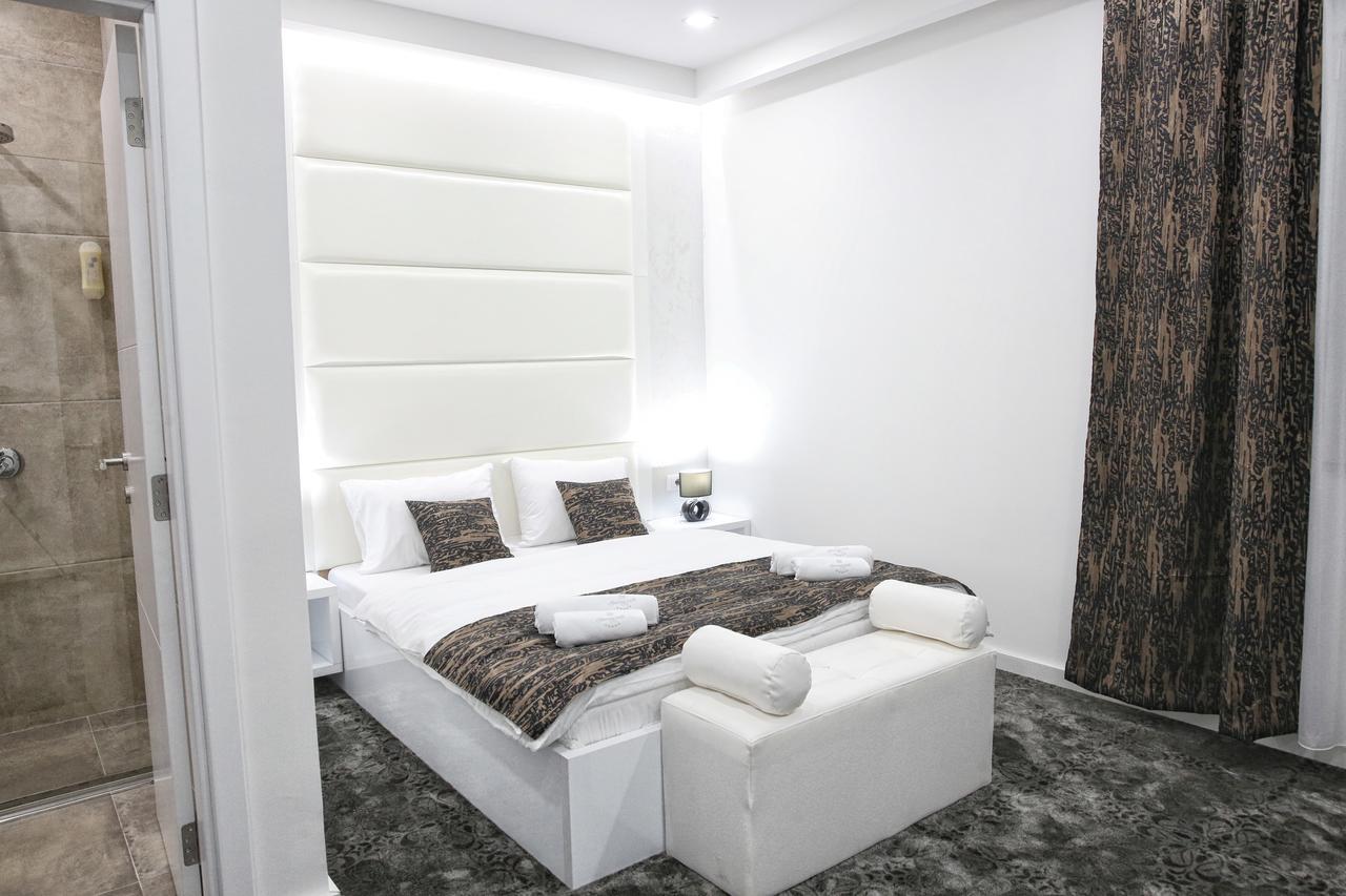 Bed and Breakfast Sunny Hill Garden Stara Pazova Exterior foto