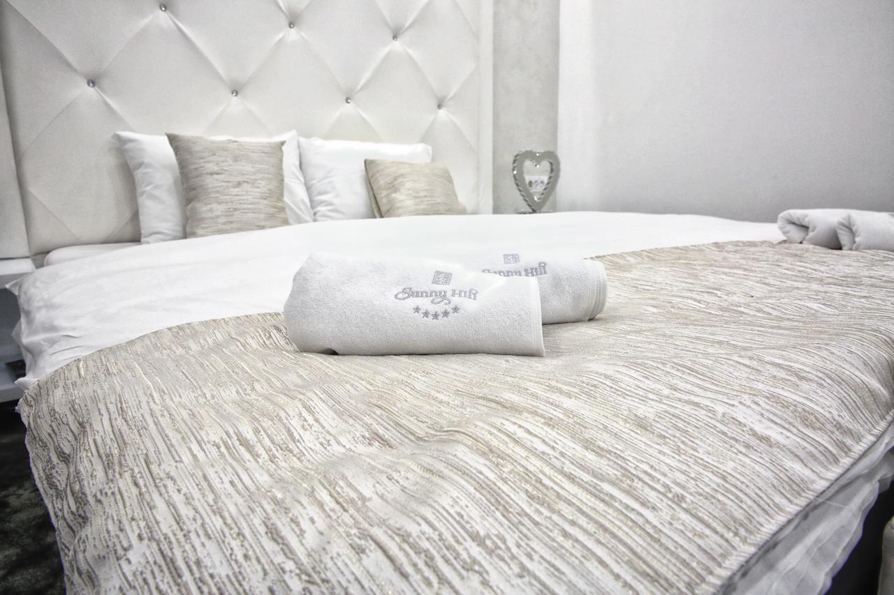 Bed and Breakfast Sunny Hill Garden Stara Pazova Exterior foto