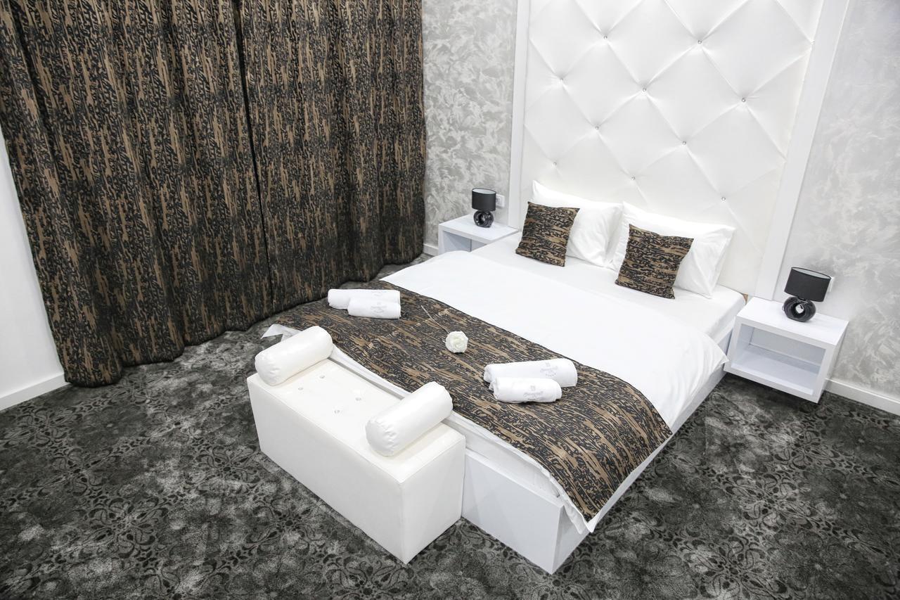Bed and Breakfast Sunny Hill Garden Stara Pazova Exterior foto