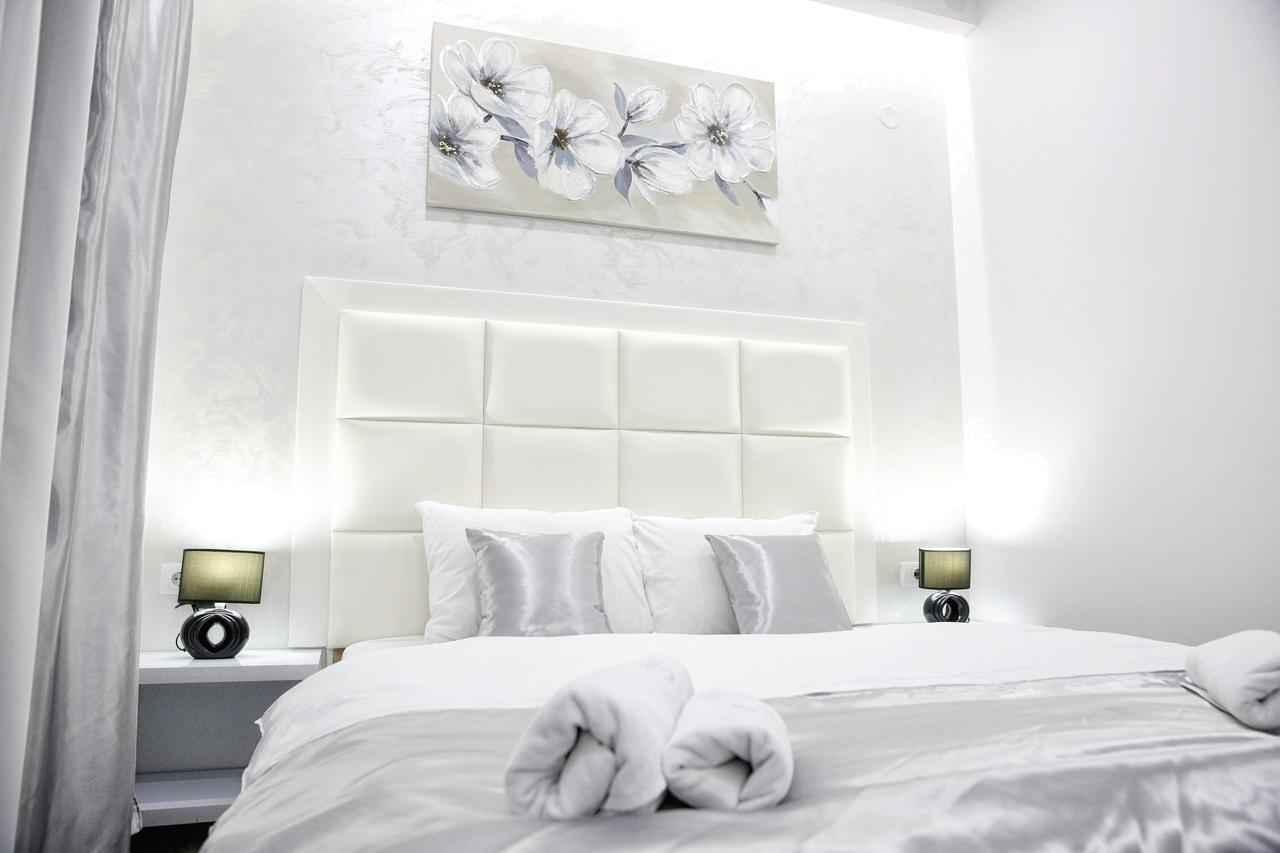 Bed and Breakfast Sunny Hill Garden Stara Pazova Exterior foto